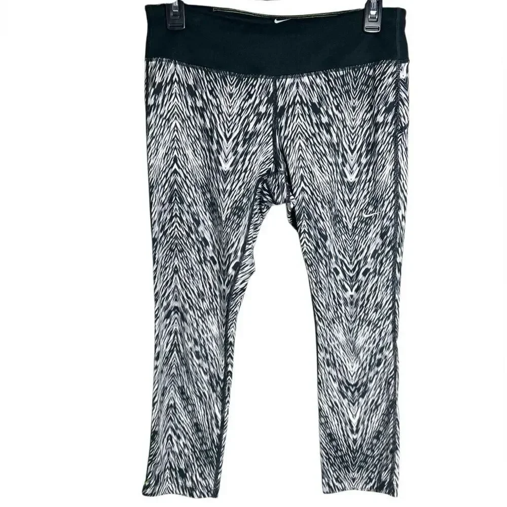 Nike Womens Epic Run Printed Dri fit Capri Leggings Size Medium